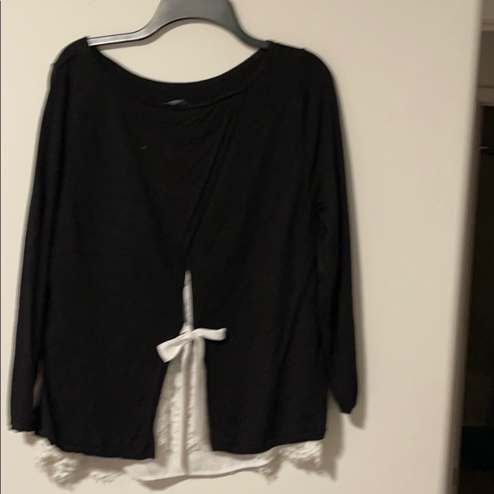Top - Picture 2 of 6